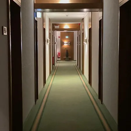 Отель Dreams 3*