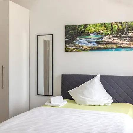 Dreams Hotel 3*