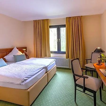 Hotel Dreams