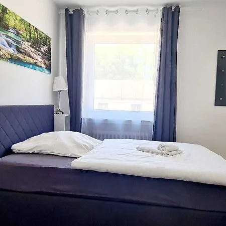 Hotel Dreams